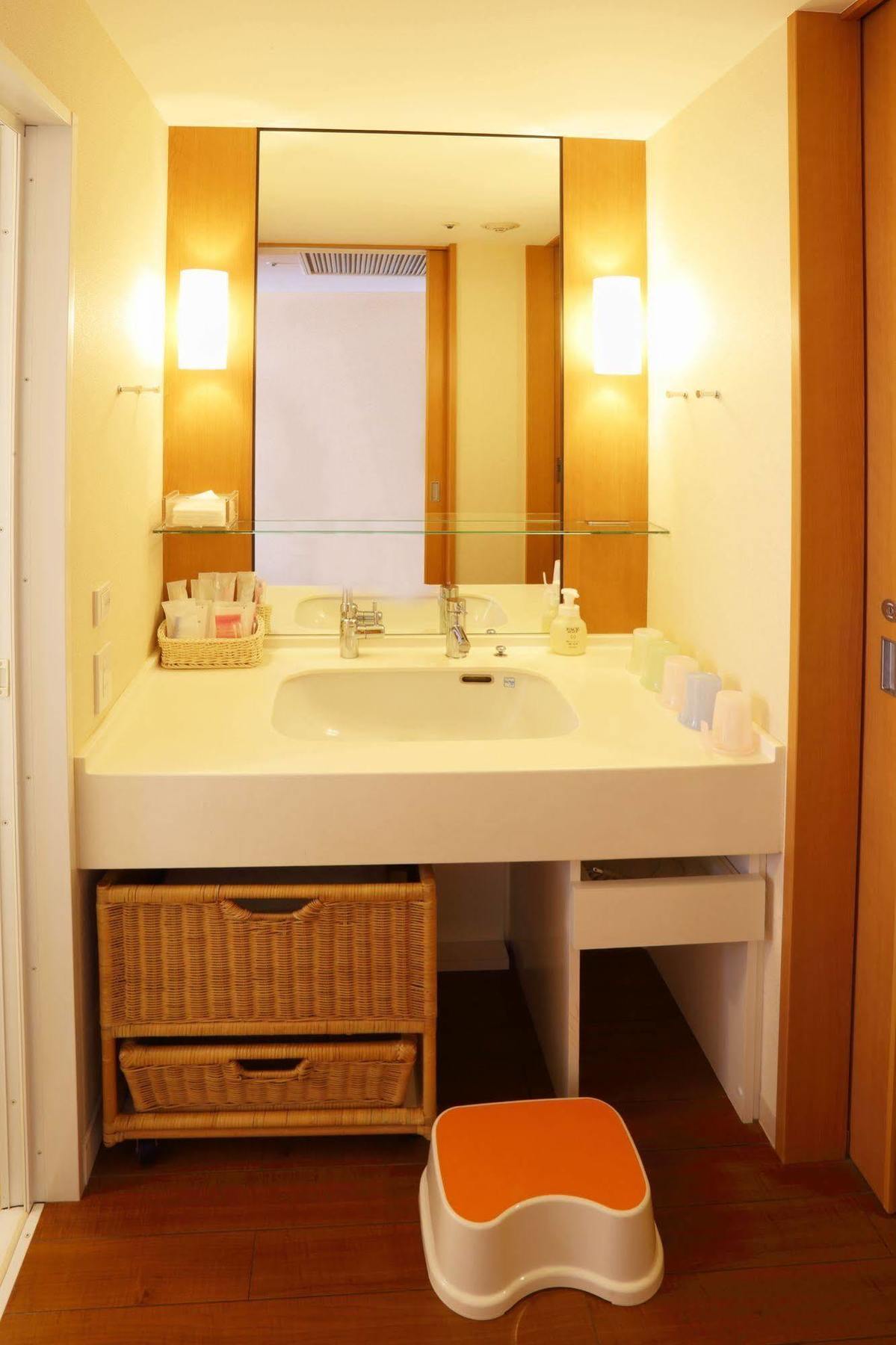 Hotel Tokyo Bay Maihama 4*